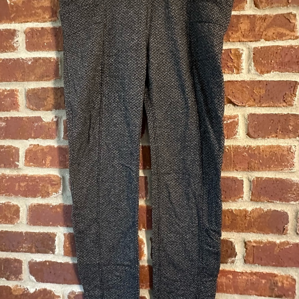 Athleta textured ankle pants